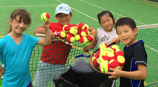 東京こどもテニス教室の運営は株式会社KION